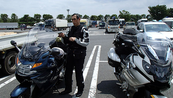 守谷ＳＡでボルドーさんと合流